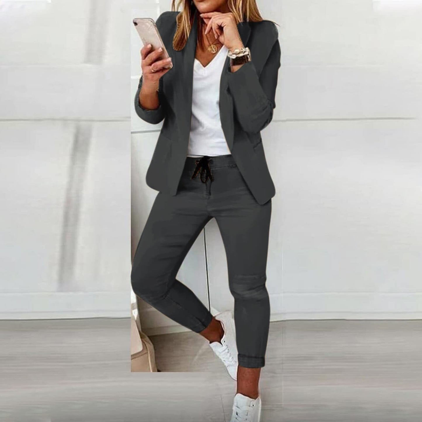 Adelle - Elegante slim fit effen kleur blazer en broek set